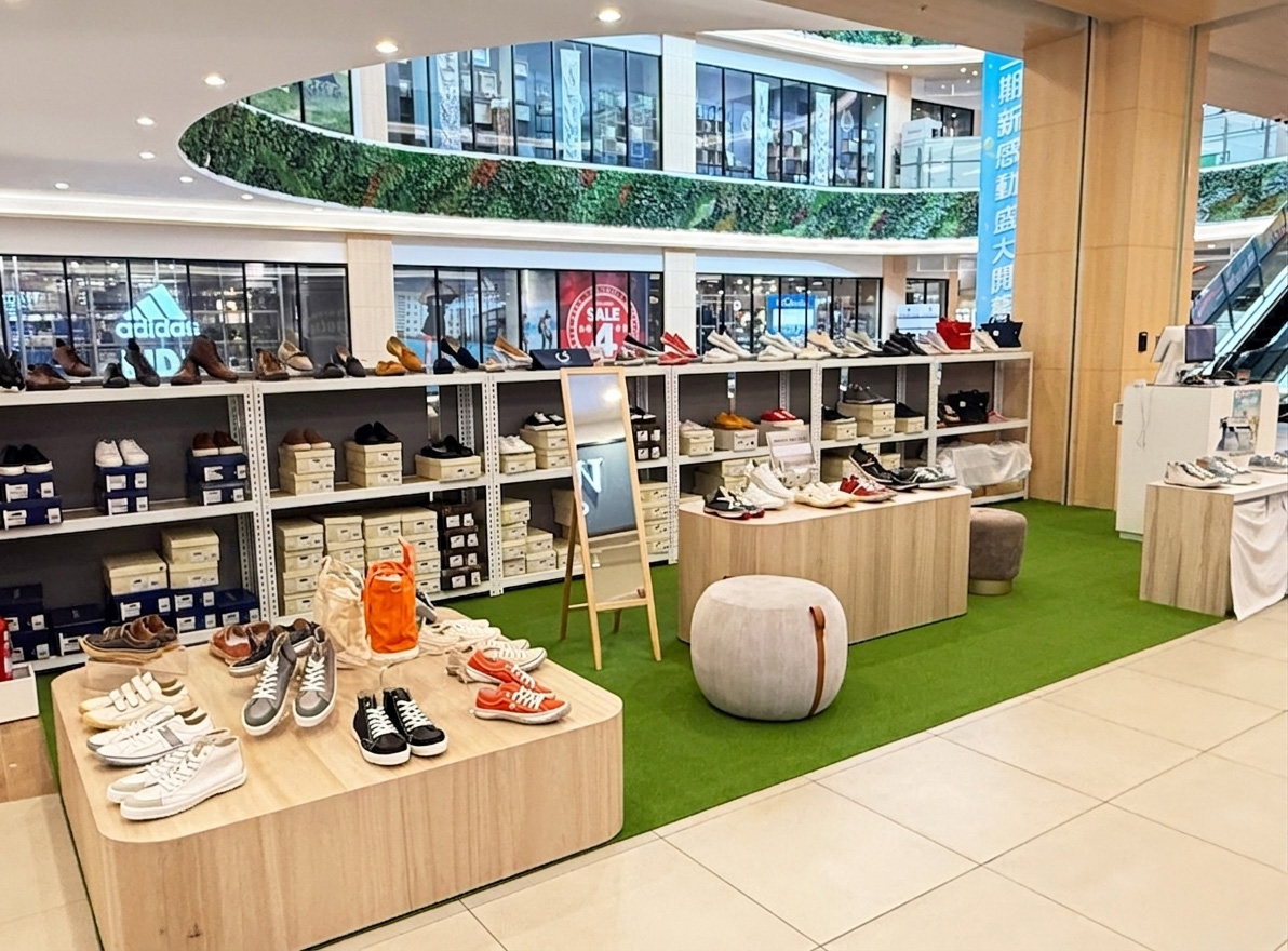 SPINGLE - 台南三井OUTLET快閃店